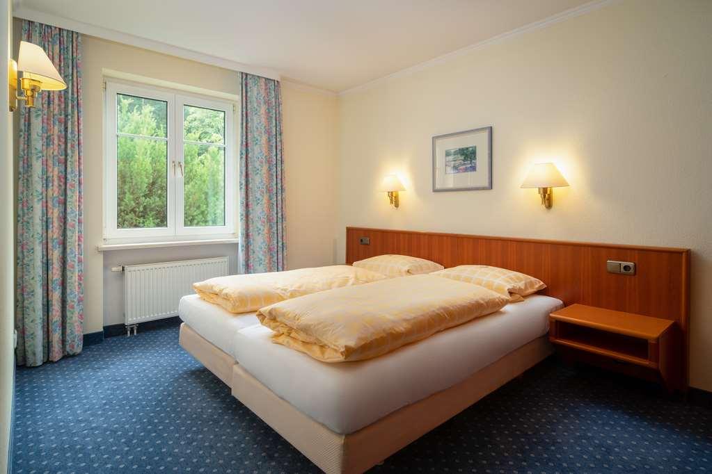 Parkhotel Am Taunus Oberursel Quarto foto